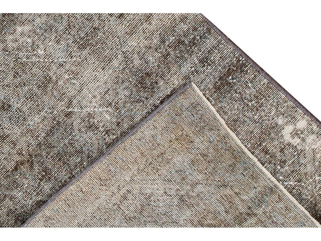 Persian 10233055