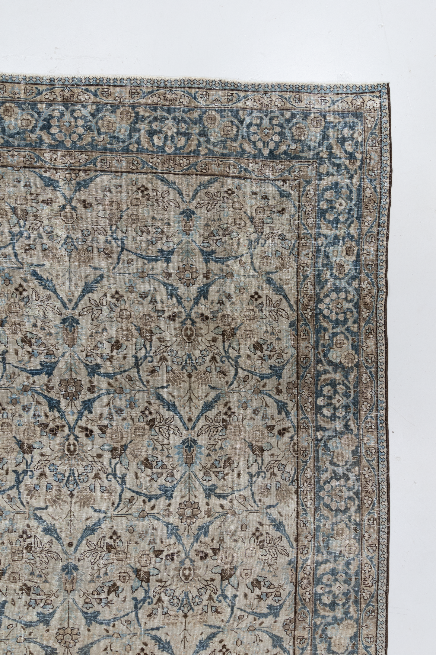 Persian Tabriz L2540
