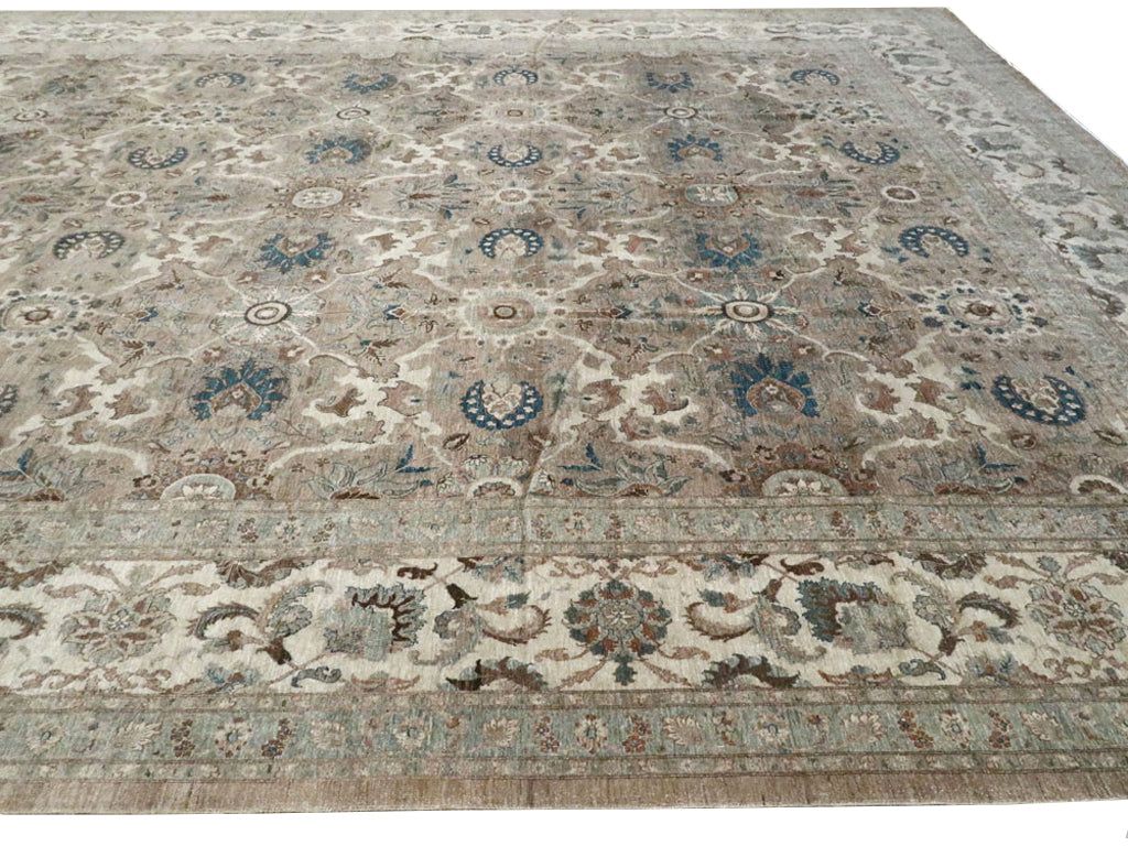 Tabriz 30018680