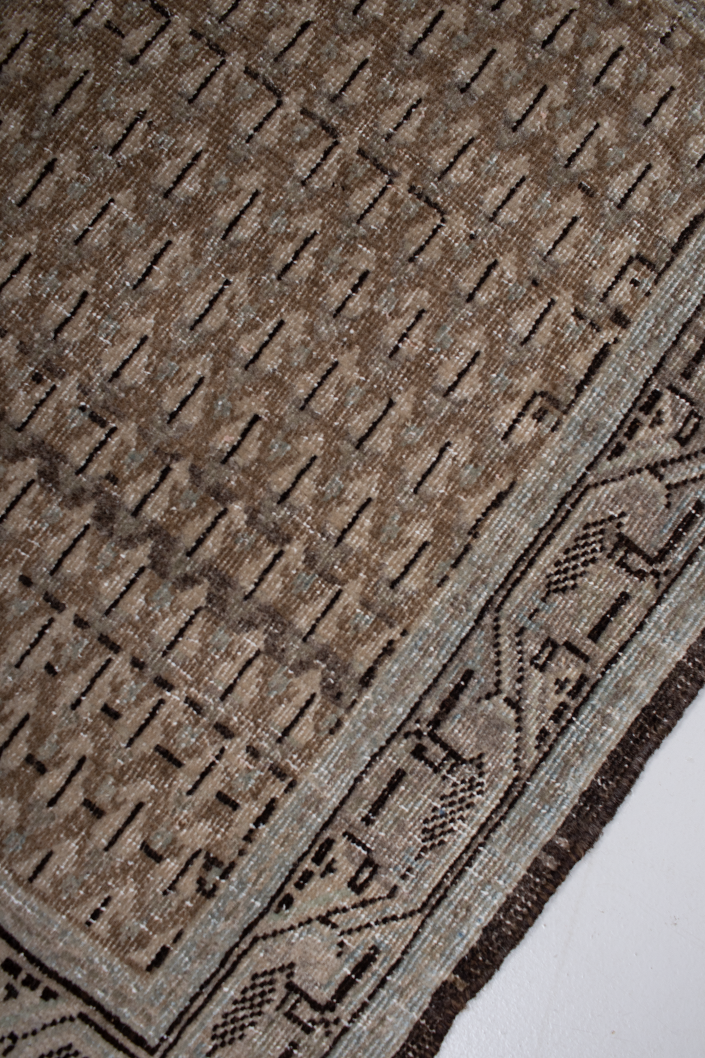 Persian Farahan Y2551