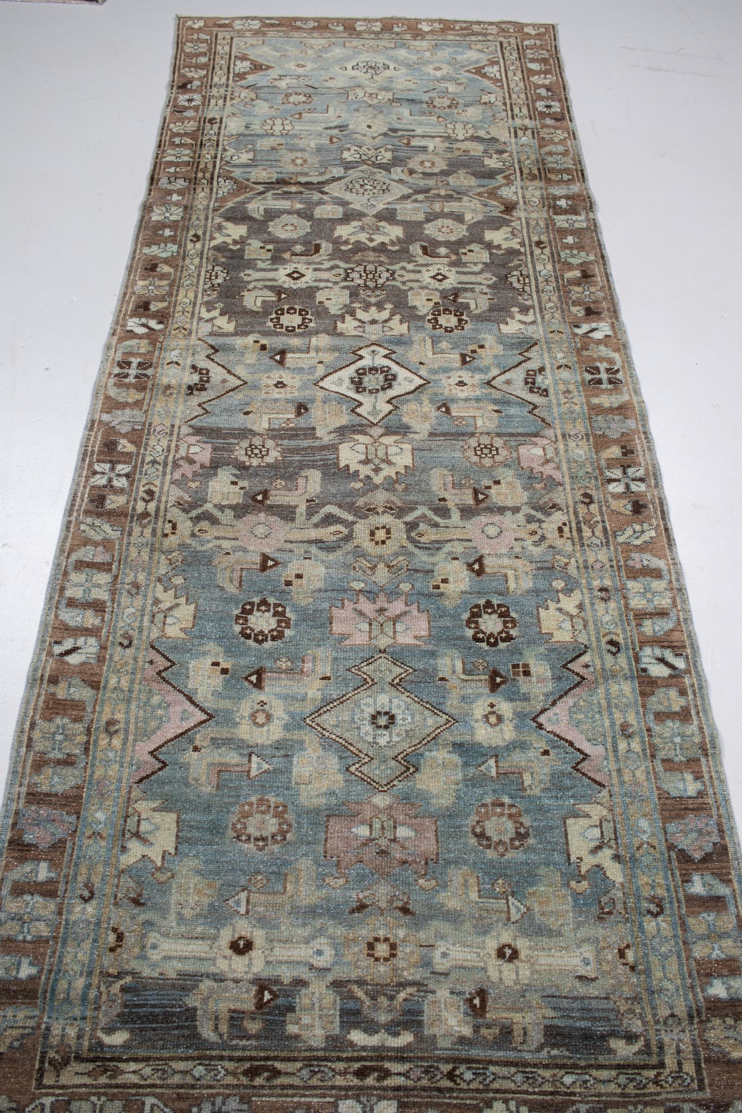Persian Malayer R2569