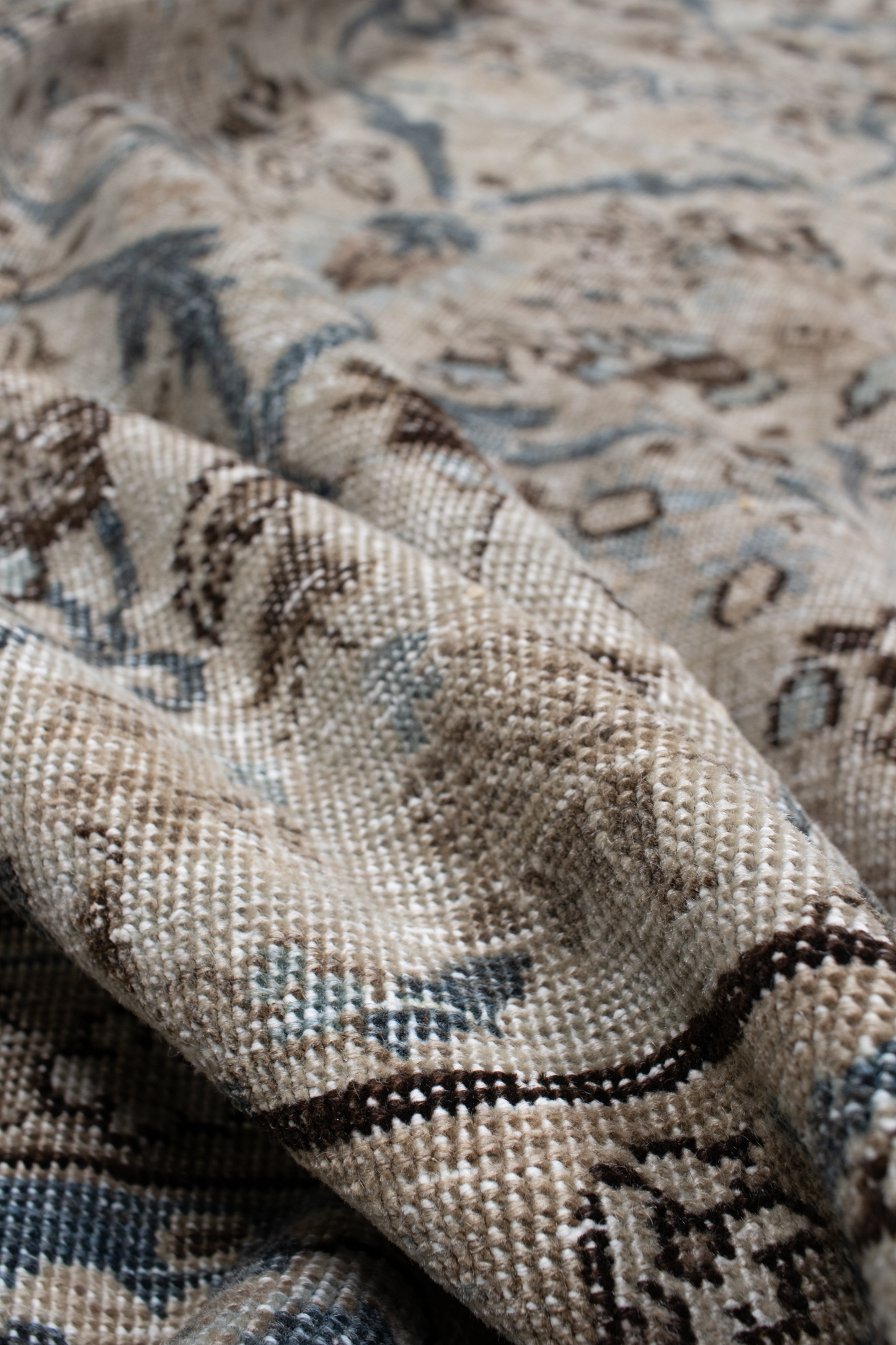 Persian Tabriz L2540