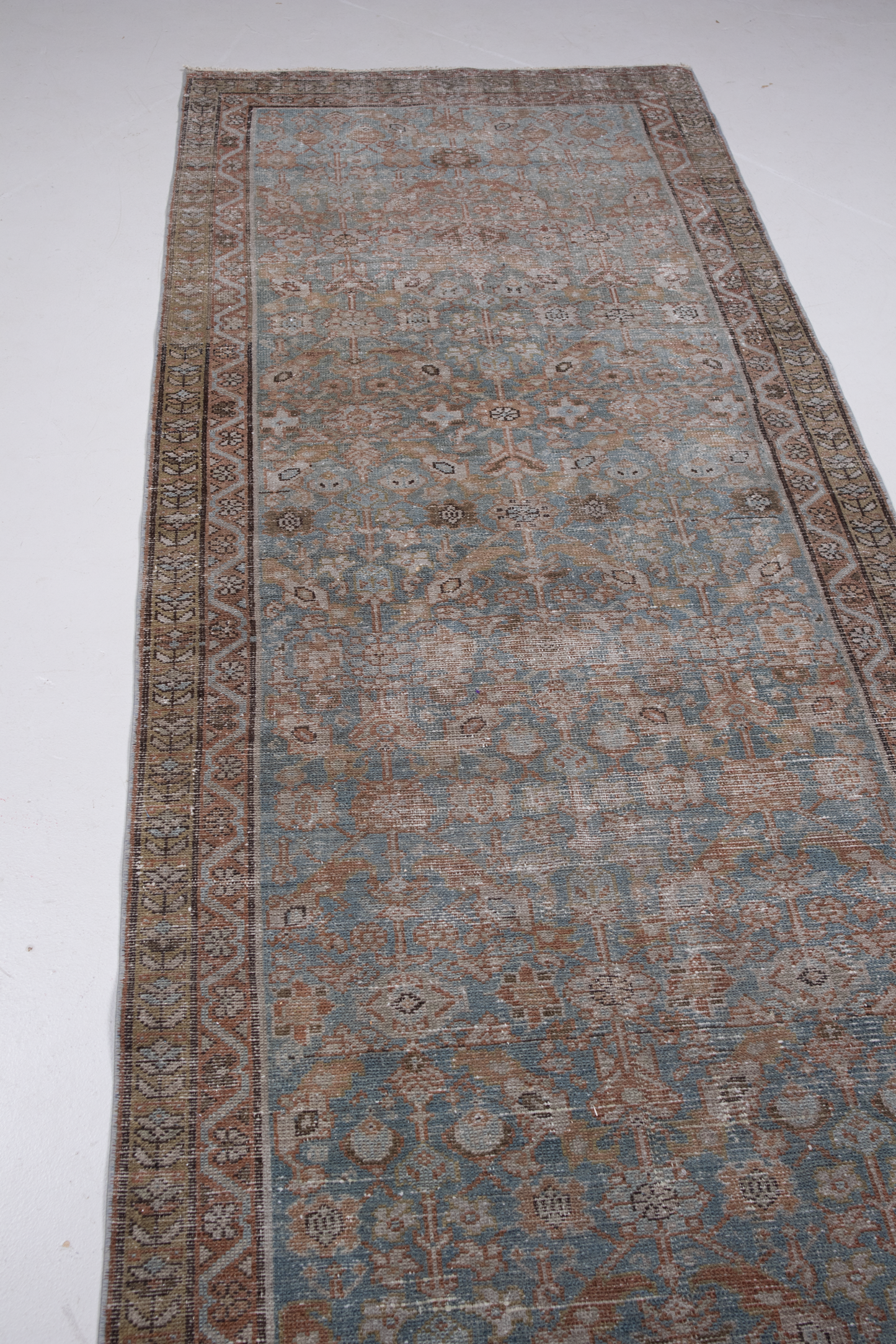 Malayer R2646