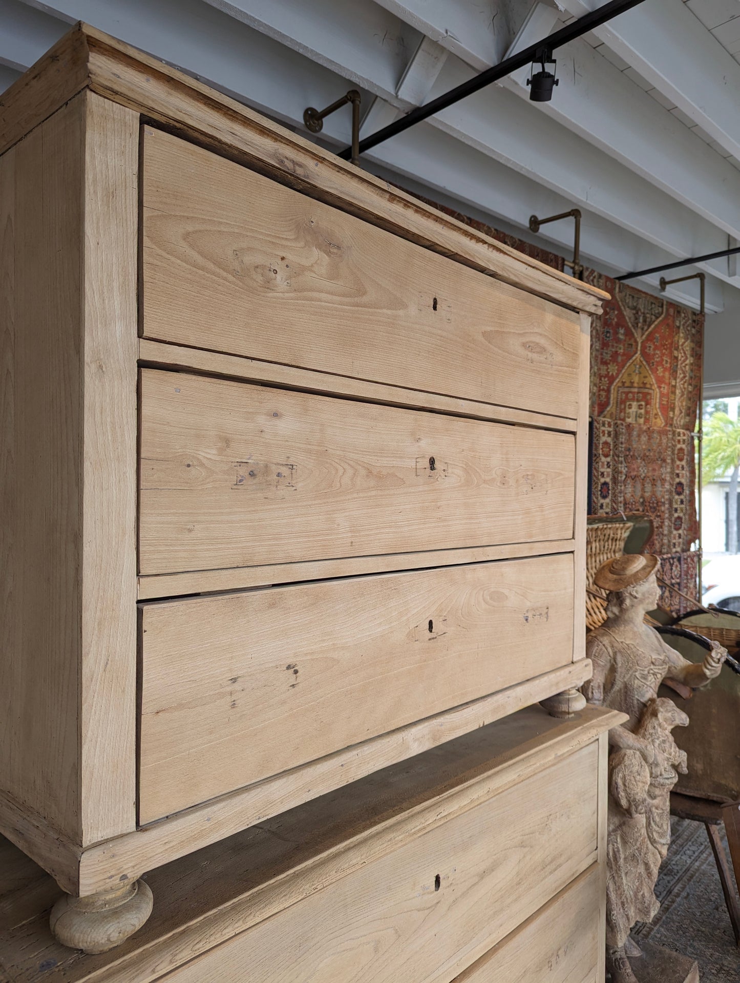 Chest of drawers, , bun feet oak
