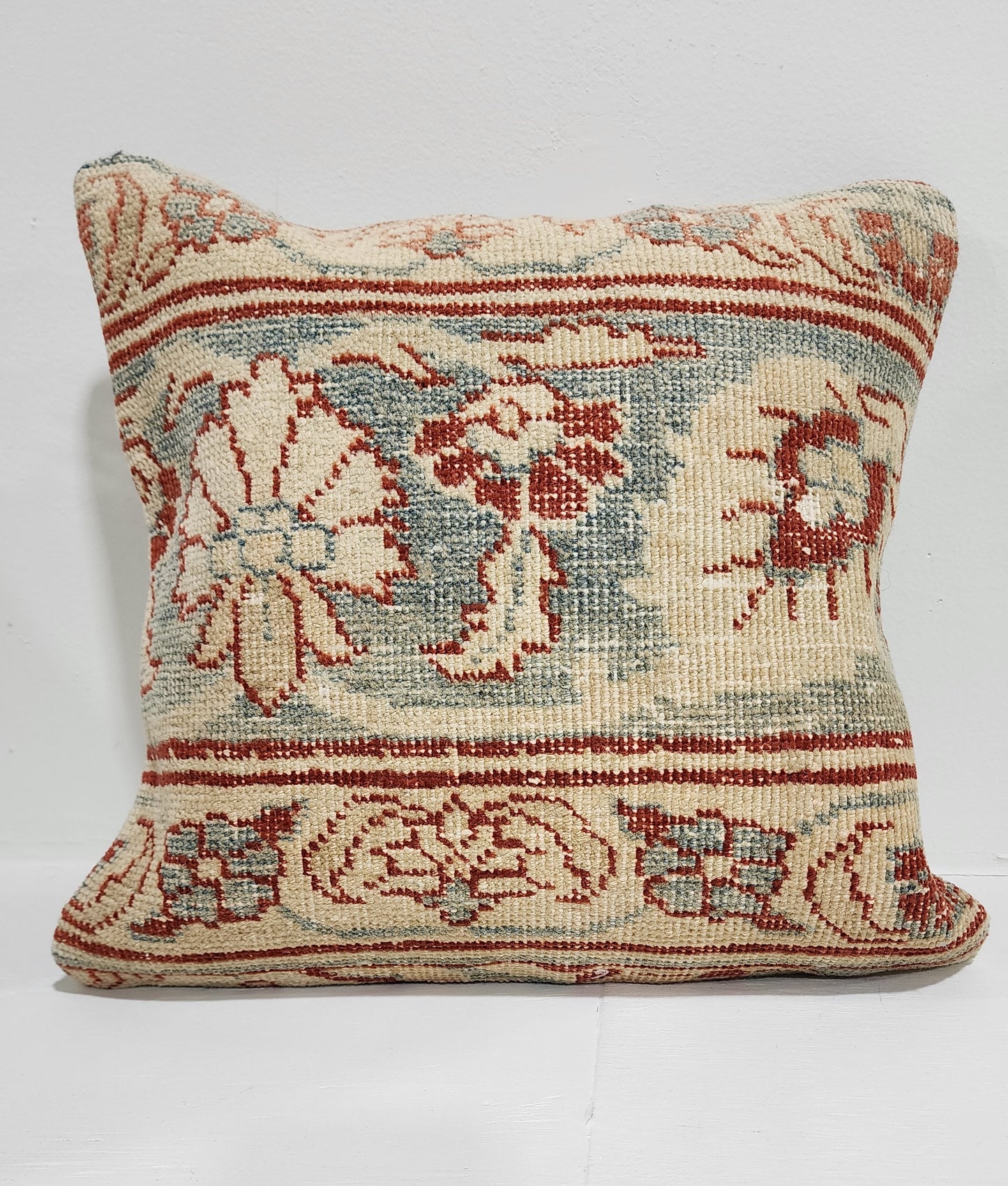 Pillow A130