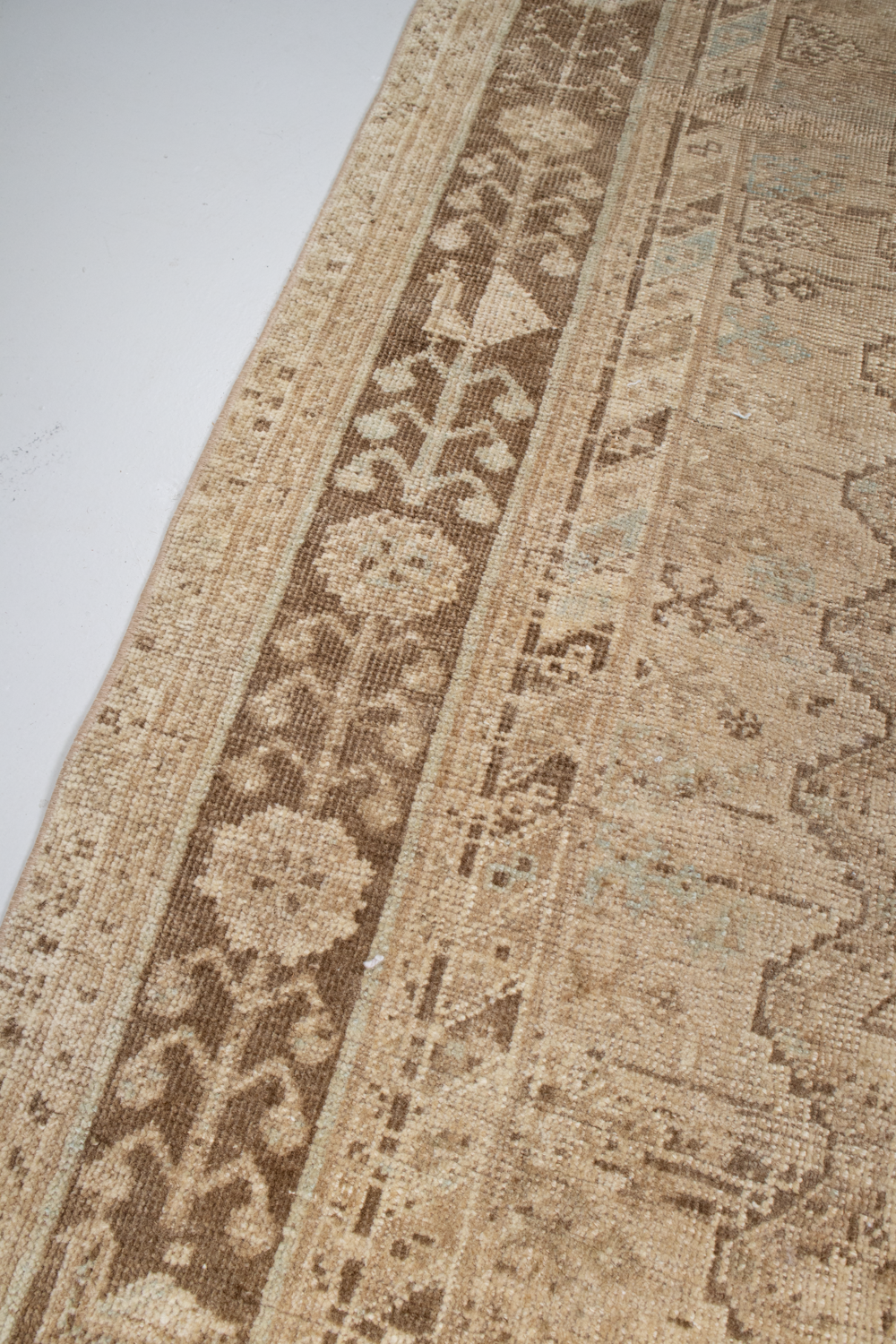 Shiraz L1409