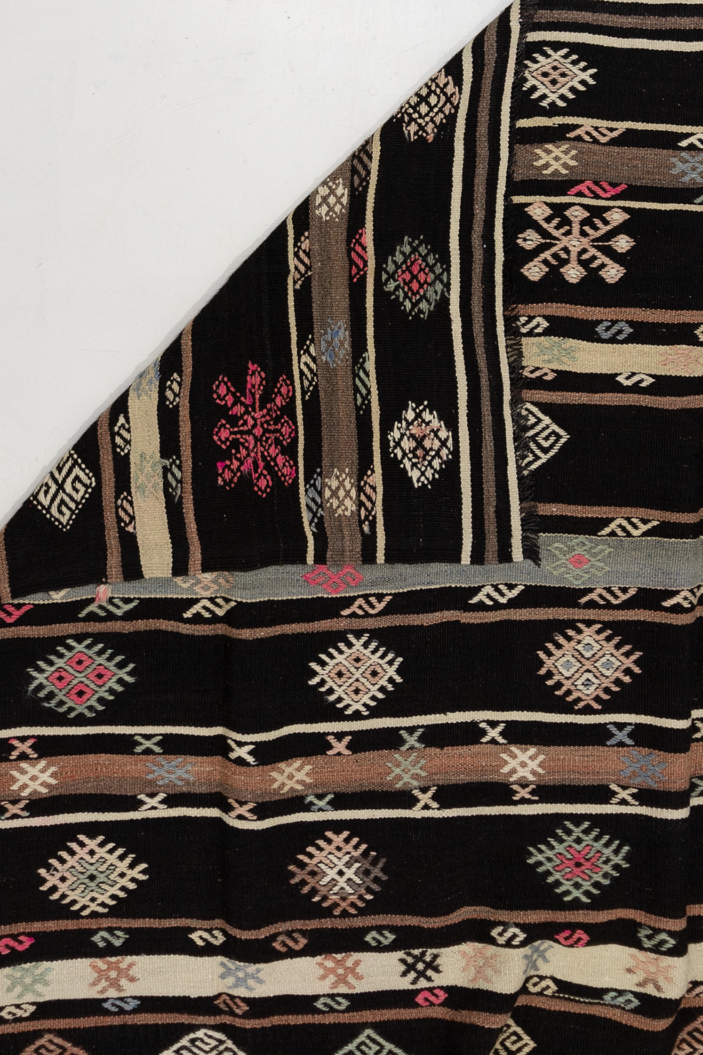 Vintage Turkish Kilim Kilim Rug