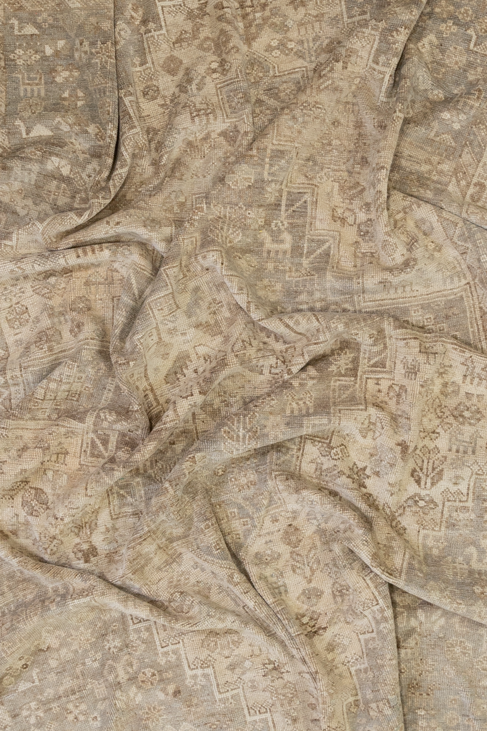 Persian Shiraz L1723