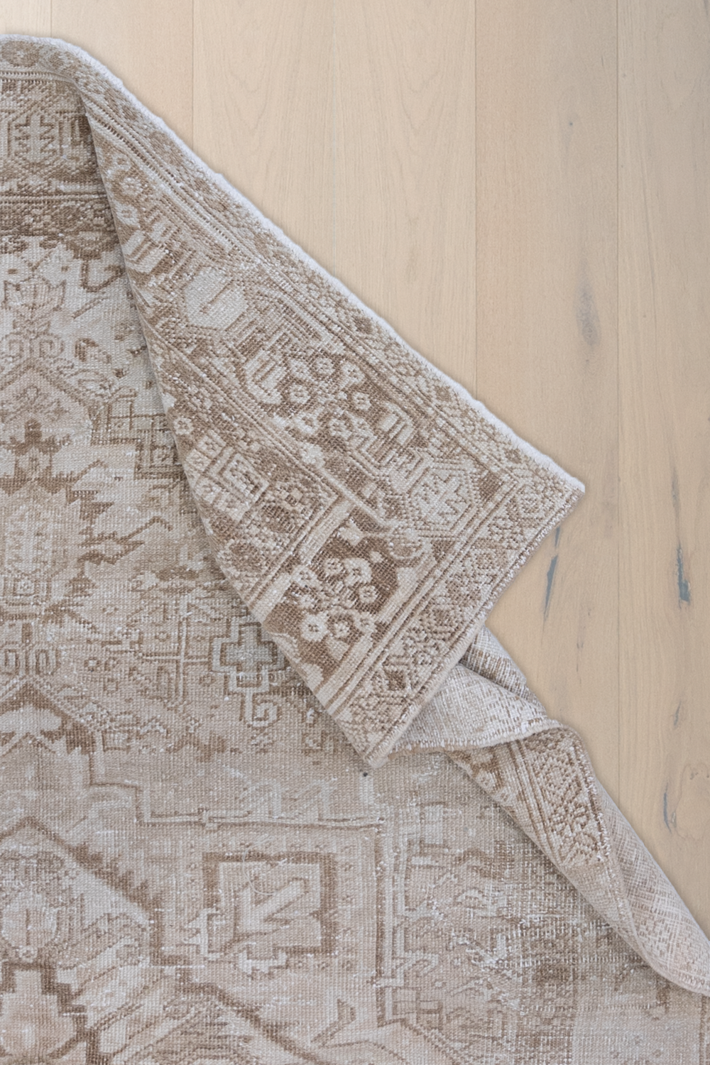 Neutral Vintage Persian Heriz Rug