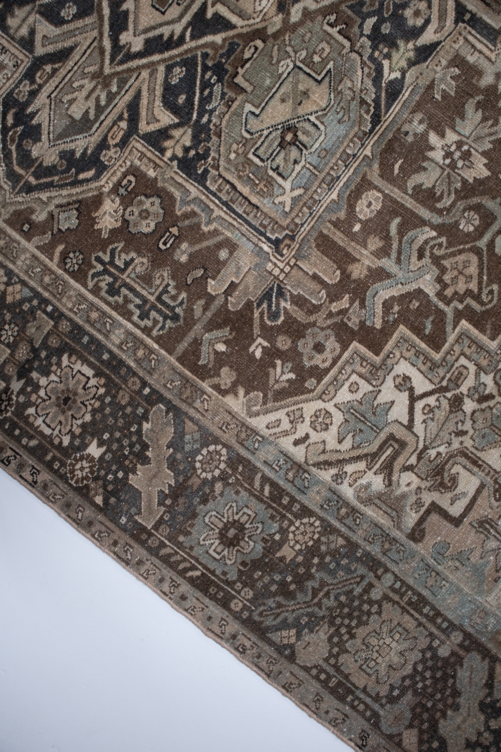 Persian Heriz L1845