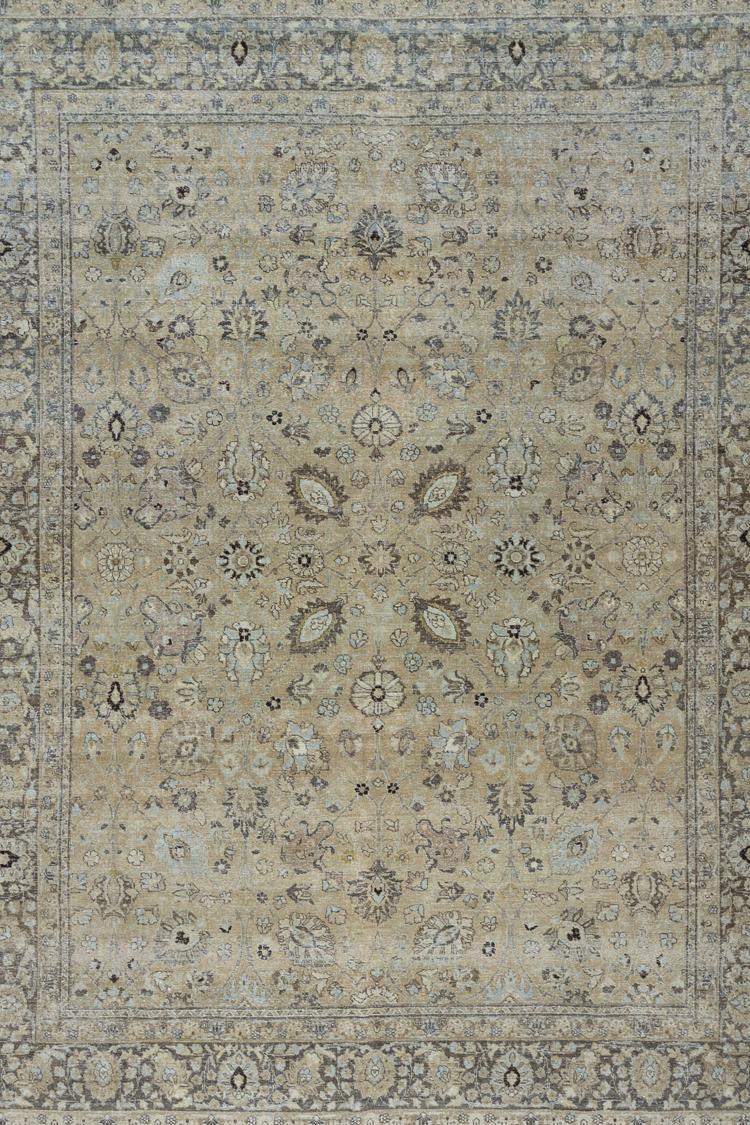 Antique Oriental Persian Vintage Rug