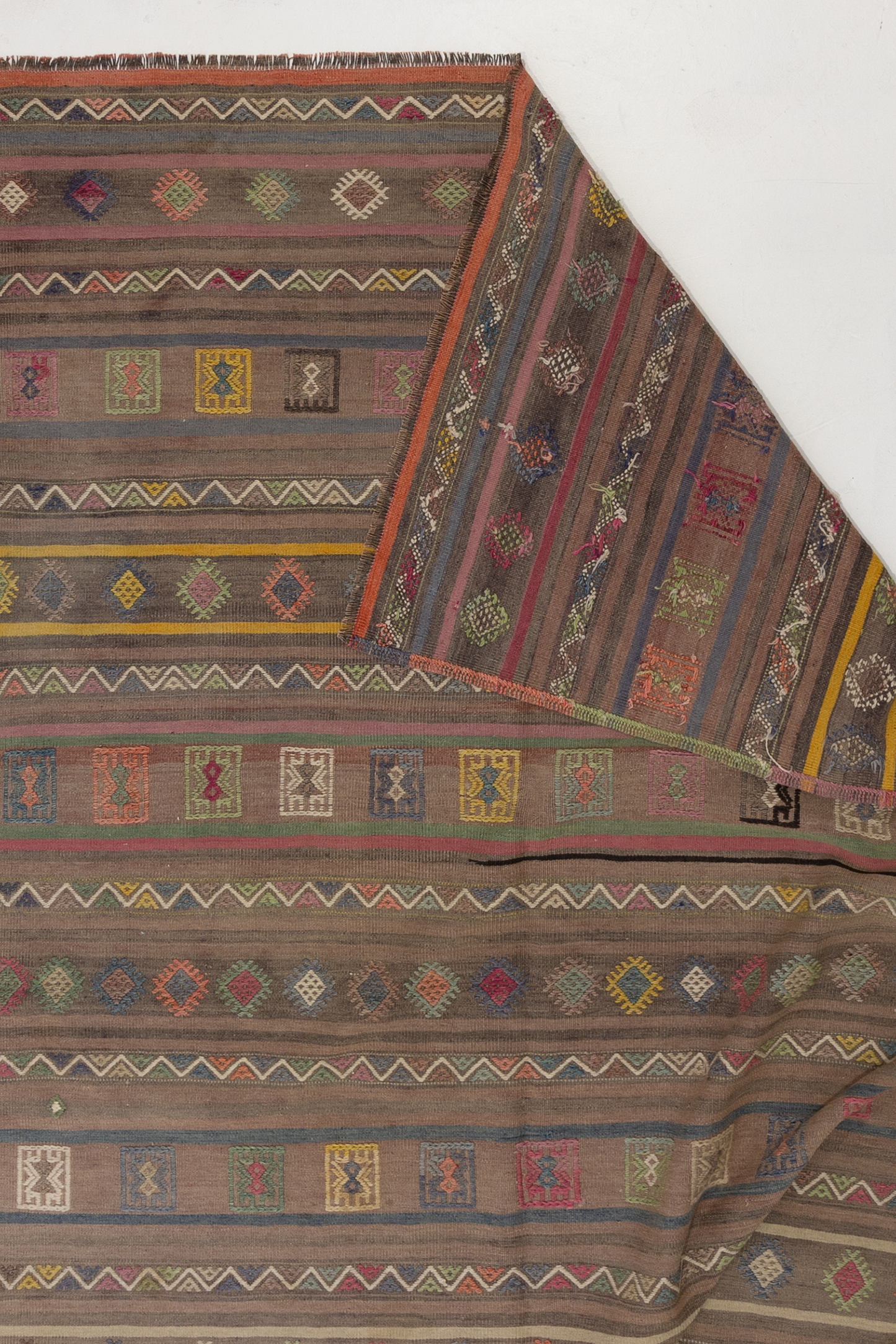 Vintage Oriental Turkish Gabbeh Kilim Rug