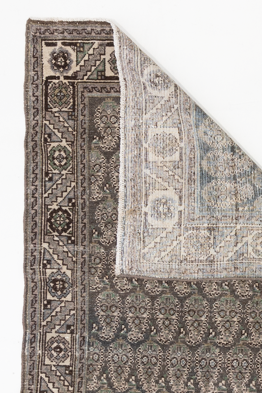 Vintage Oriental Persian Rug