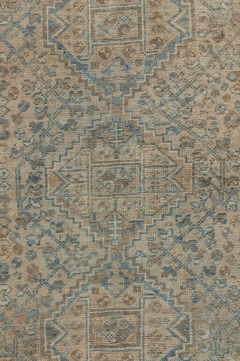 Antique Oriental Persian Shiraz Rug