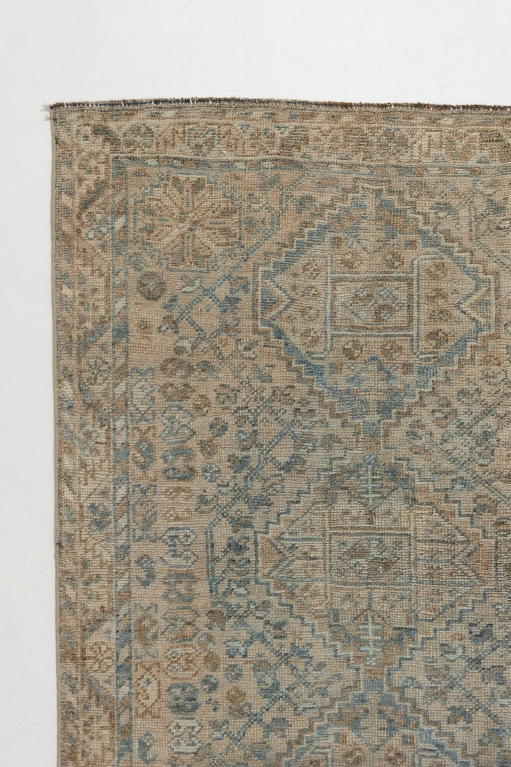 Antique Oriental Persian Shiraz Rug