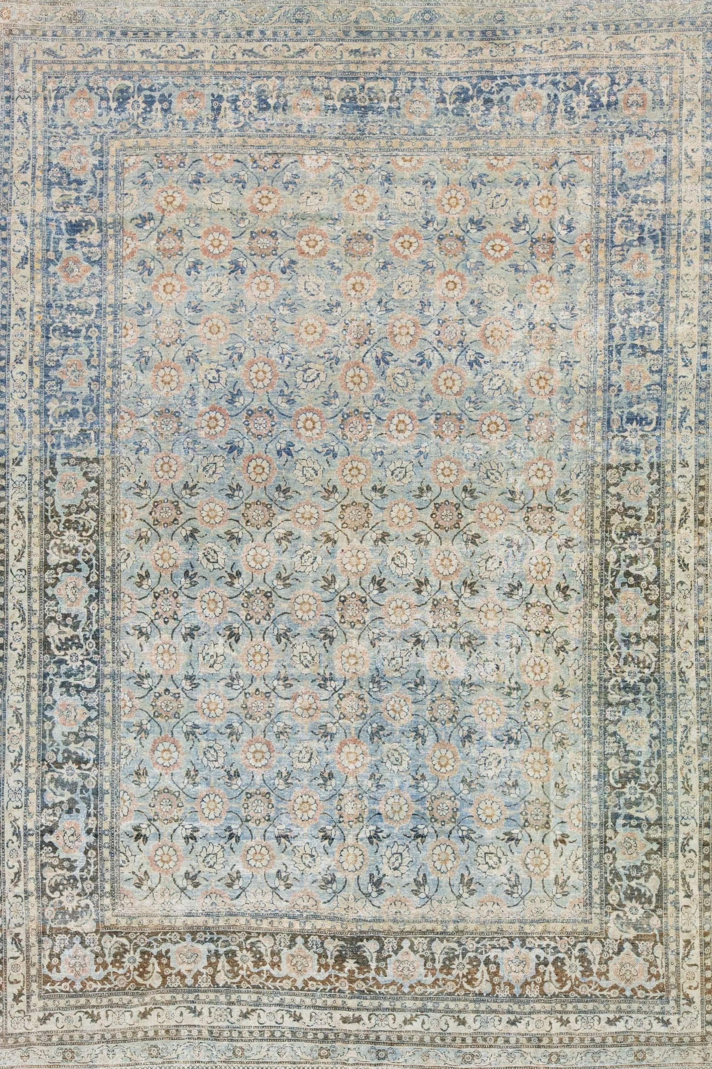Persian 10242376