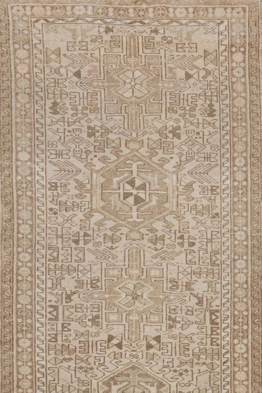 Persian R-AS5803