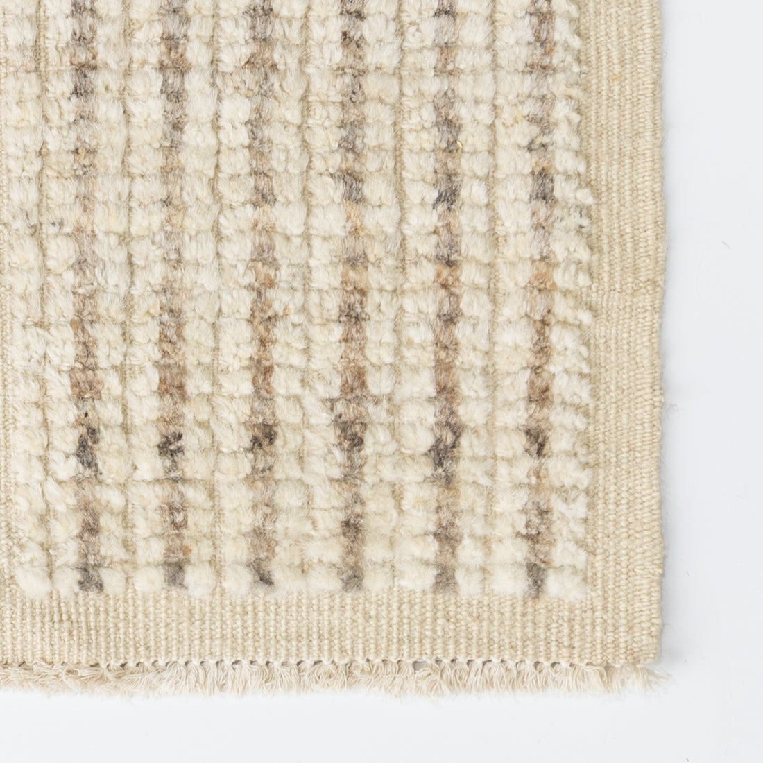 hunza 31 – Heir Looms Rugs + Interiors