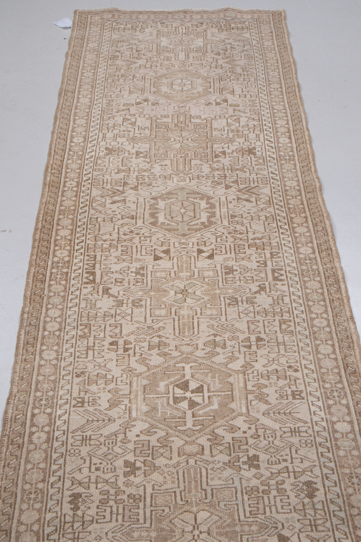 Persian R-AS5803