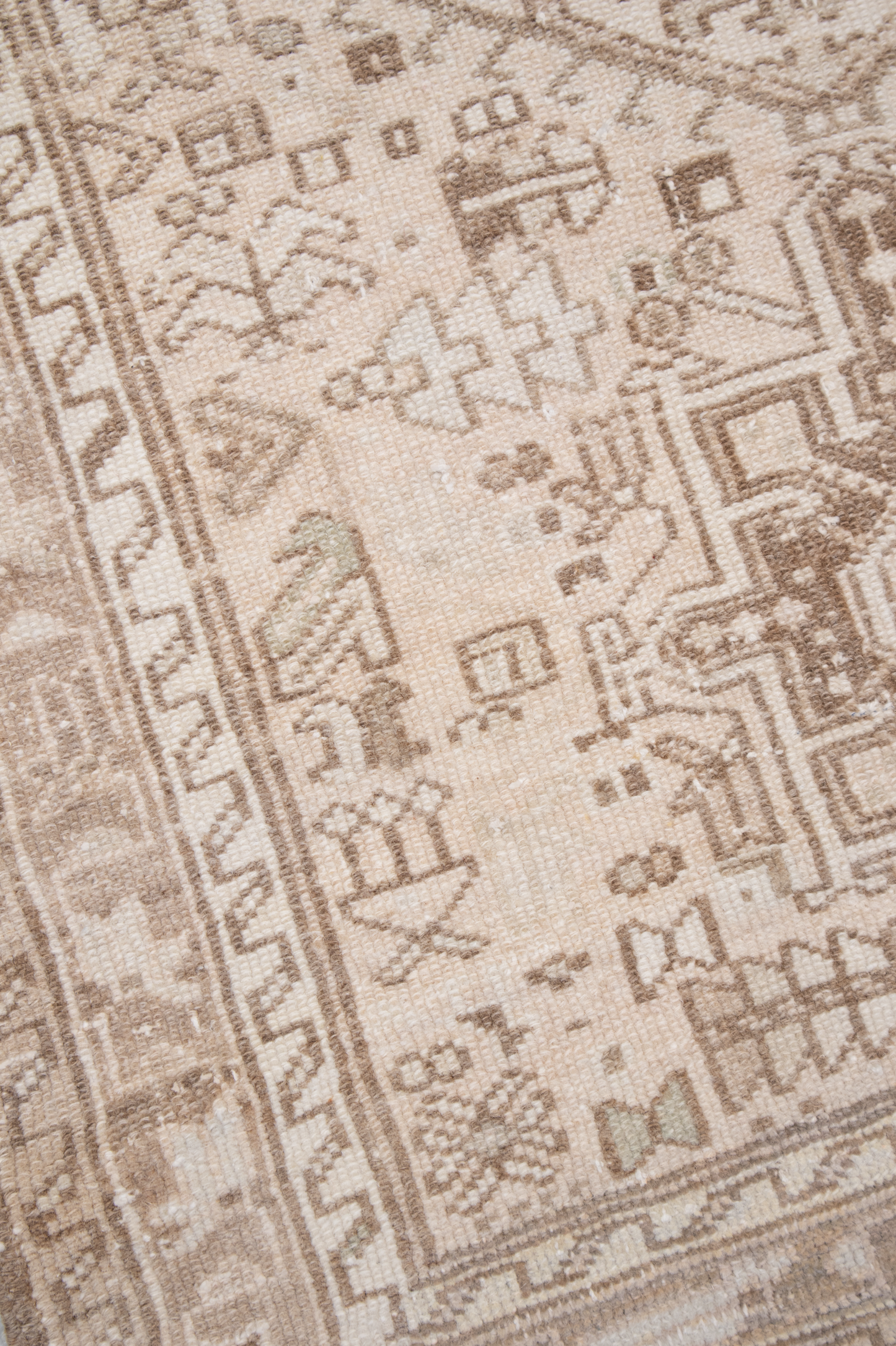 Persian R-AS5793
