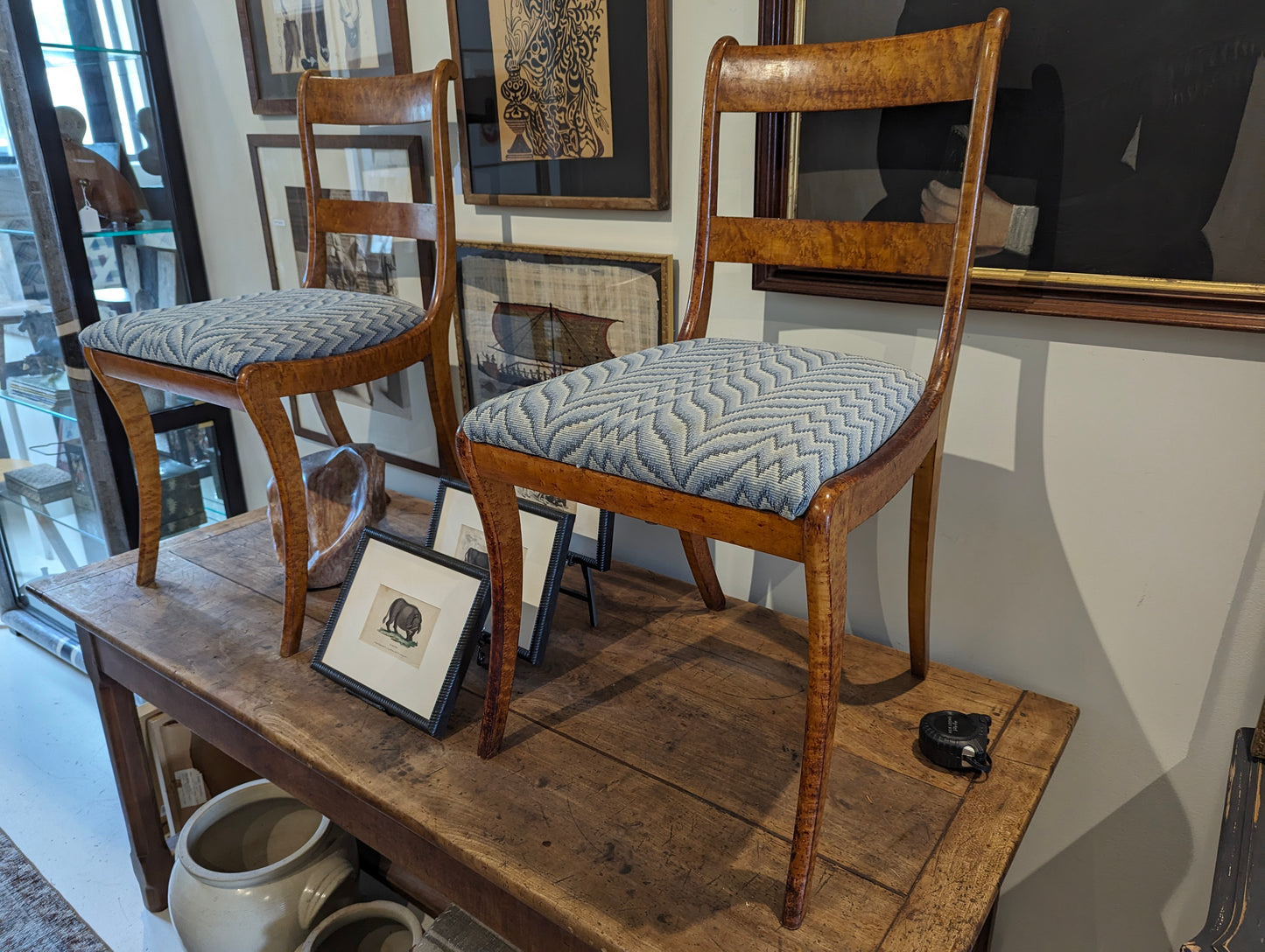 satinwood biedermeier dining chairs pair with cabriole leg