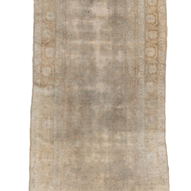 Persian R2679