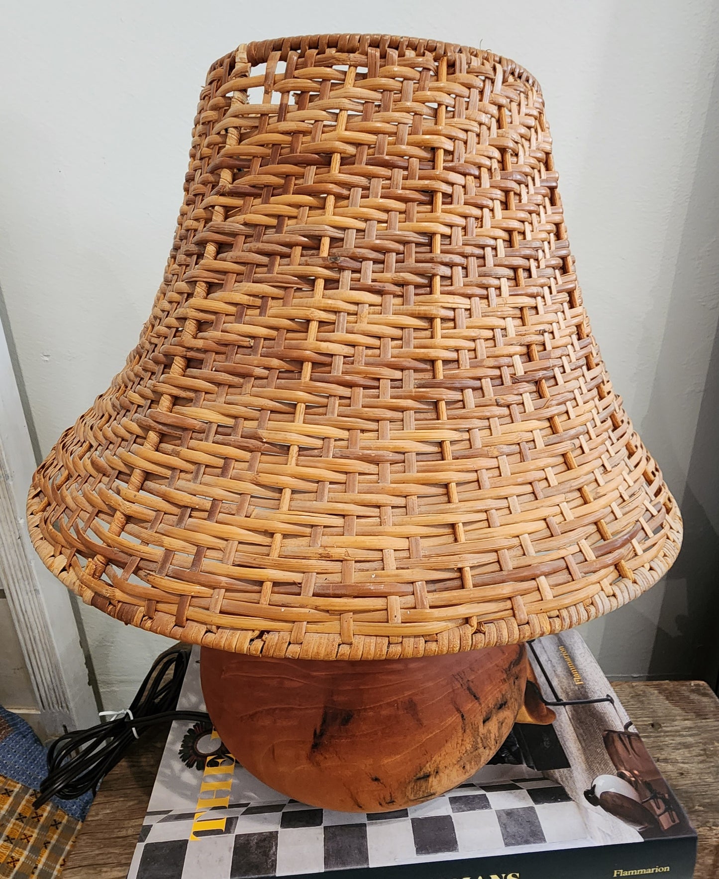 Wicker Lamp A188