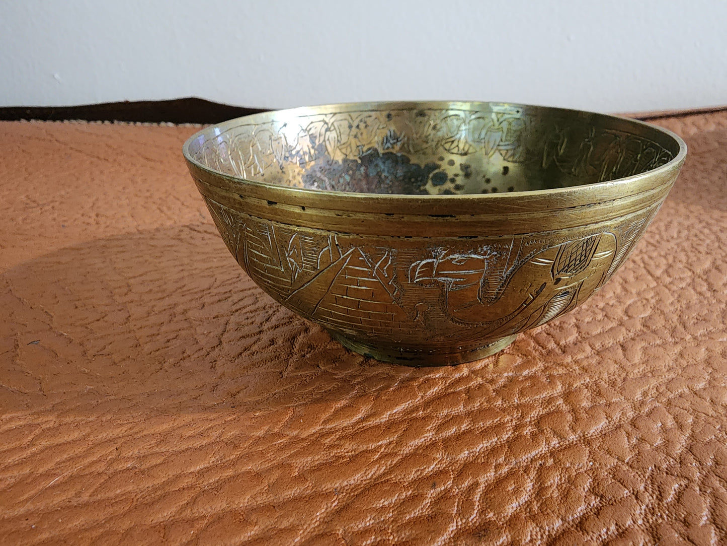 Pictorial Bronze Bowl A235