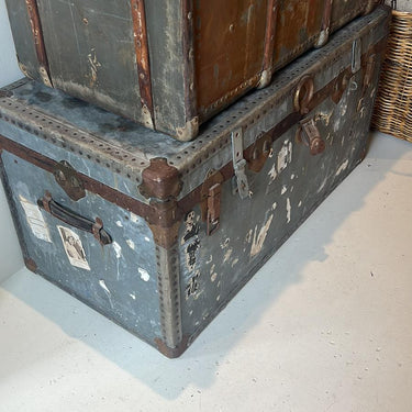 Large  Trunk, France A104