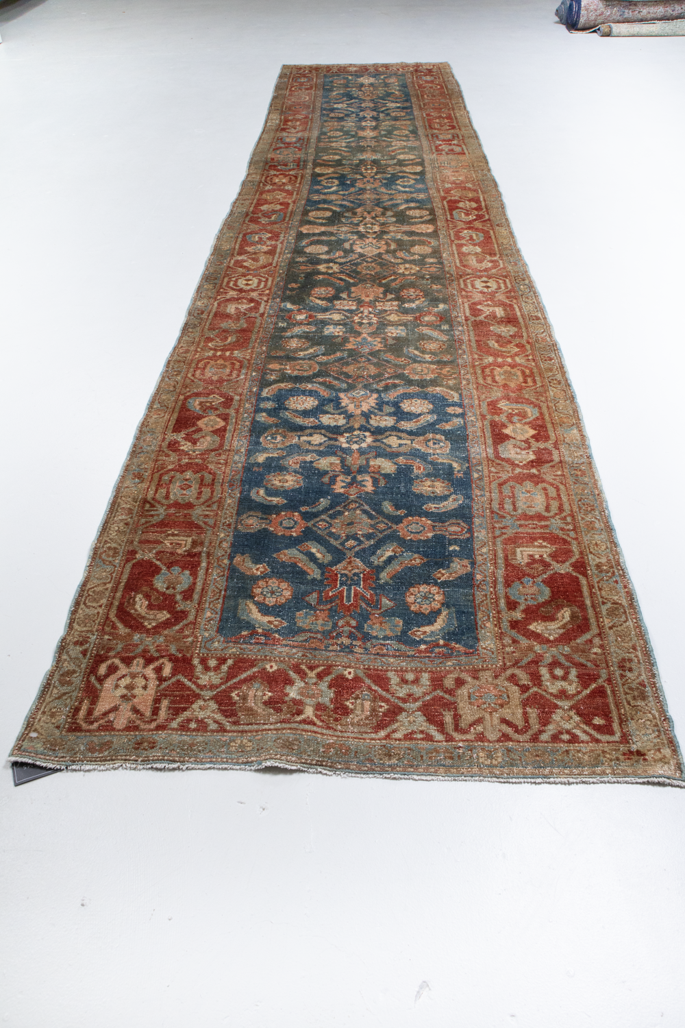 Heir Looms Antique Persian Malayer Rug