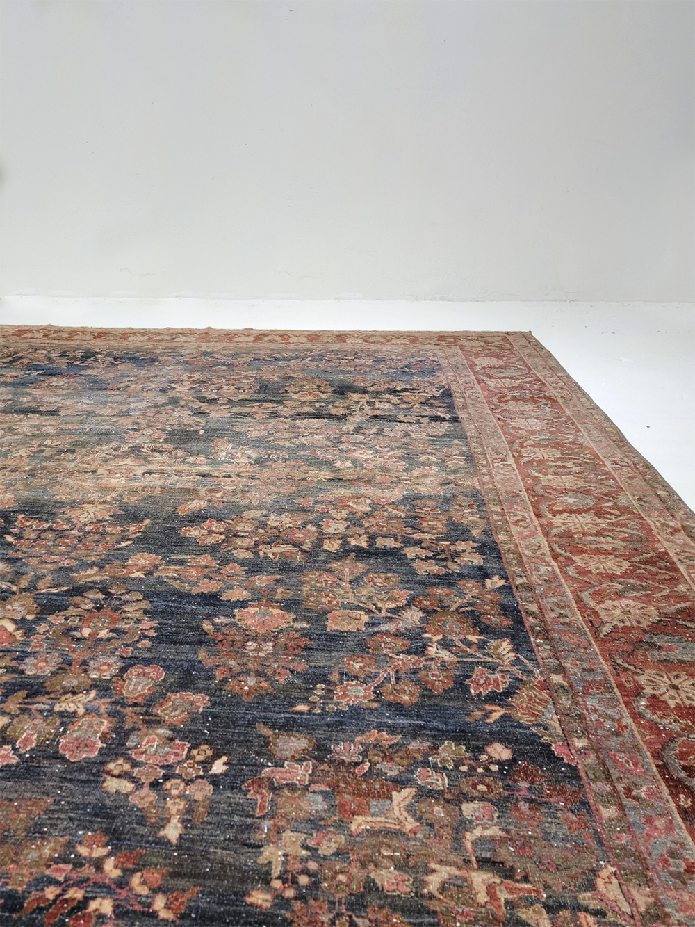 Dark Blue Antique Persian Sarouk Rug L1493