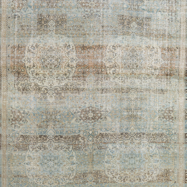 Persian Isfahan  P2343