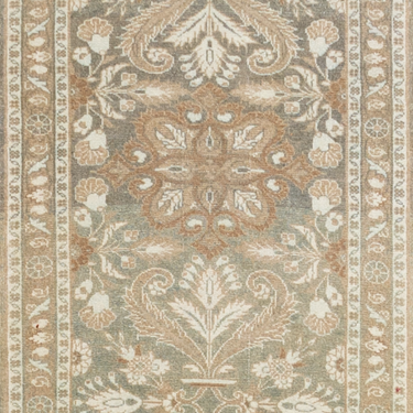 Persian R002