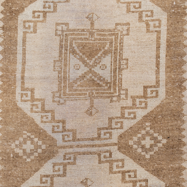 Anatolian Oushak   R2402